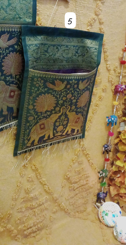 TAPIZ CON BOLSILLO Y FLECO A ELEGIR MULTIFUNCIÓN."MAGIA INDIA"ENVÍO GRATIS SIN PEDIDO MÍNIMO.