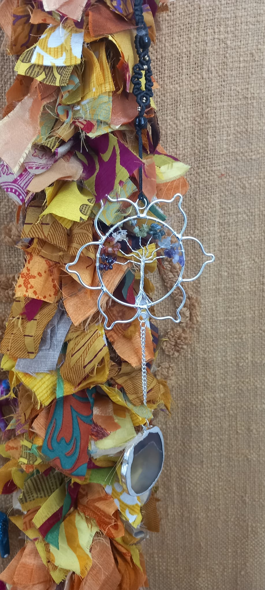 COLGADOR DECORACIÓN ÁGATA Y MINERALES CON FLOR DE LOTO MÁGICA.ENVÍO GRATIS SIN PEDIDO MÍNMO.