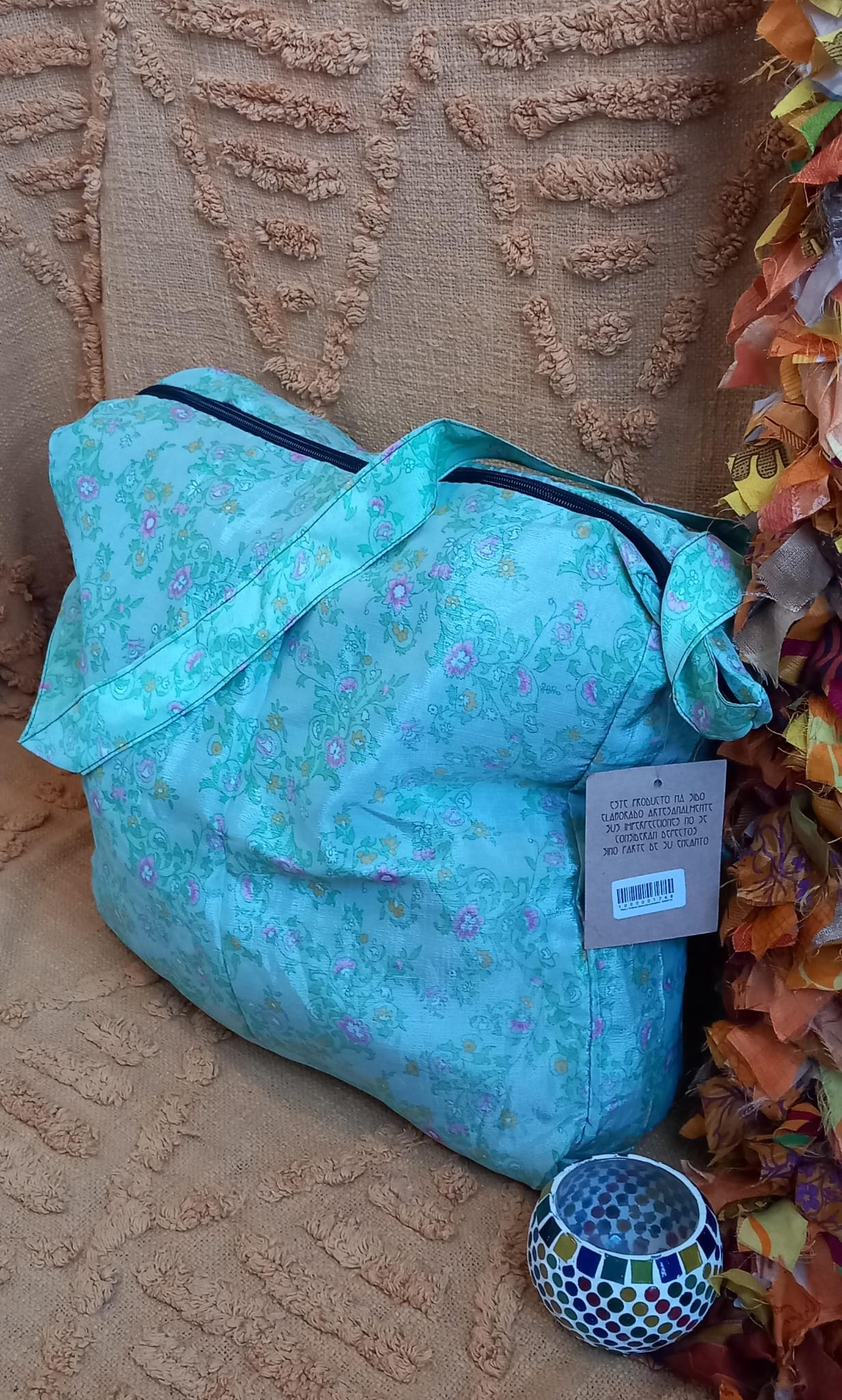 BOLSO SEDA CON CREMALLERA,AUTÉNTICA ARTESANÍA INDIA CON MÁGICOS COLORES.ENVÍO GRATIS SIN PEDIDO MÍNIMO.