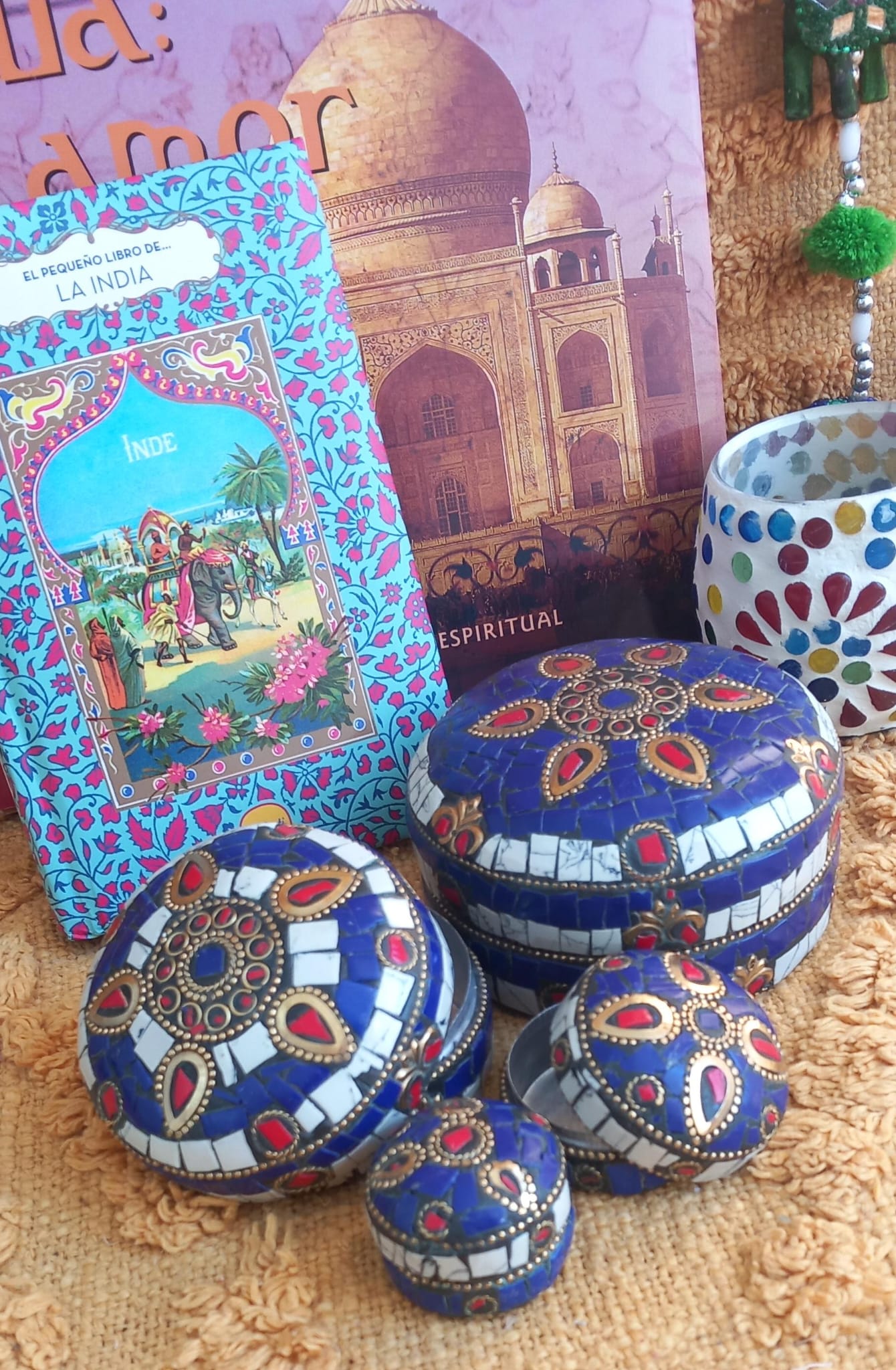 SET DE 4 CAJITAS JOYERO DECORADAS A MANO IDEALES COMO JOYEROS PARA GUARDAR TESOROS O COMO PIEZA DECORATIVA.ENVÍO GRATIS SIN PEDIDO MÍNIMMO.