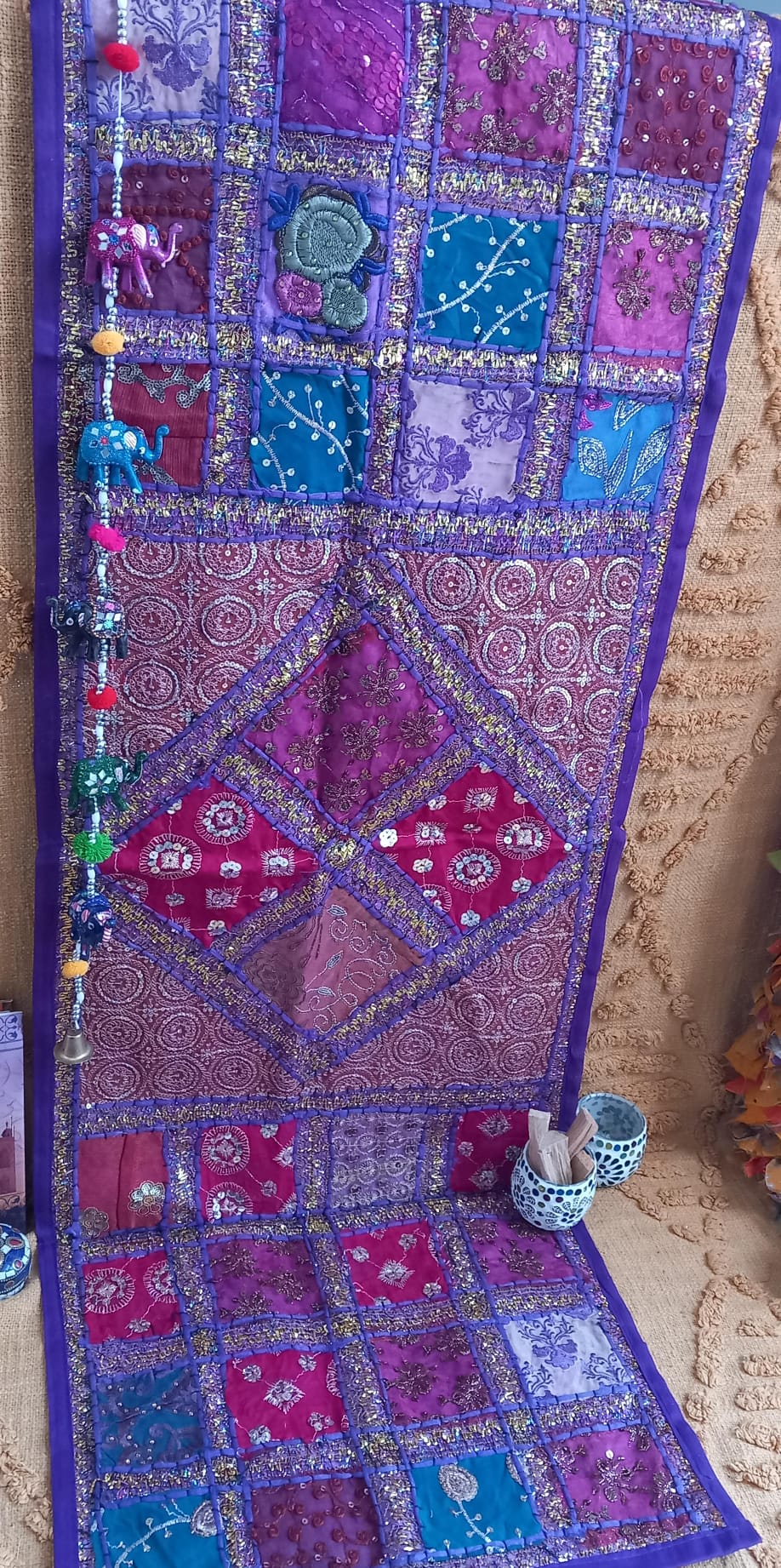 TEXTIL TAPIZ Y CAMINO PATCHWORK BORDADO A MANO EN INDIA.ENVÍO GRATIS SIN PEDIDO MÍNIMO.