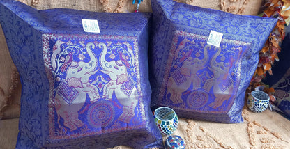 PACK 2 FUNDAS DE COJÍN SEDA INDIA TEJIDO TRADICIONAL INDIA COLORES VIBRANTES ELEFANTES DE JAIPUR. ENVÍO GRATIS SIN PEDIDO MÍNIMO.