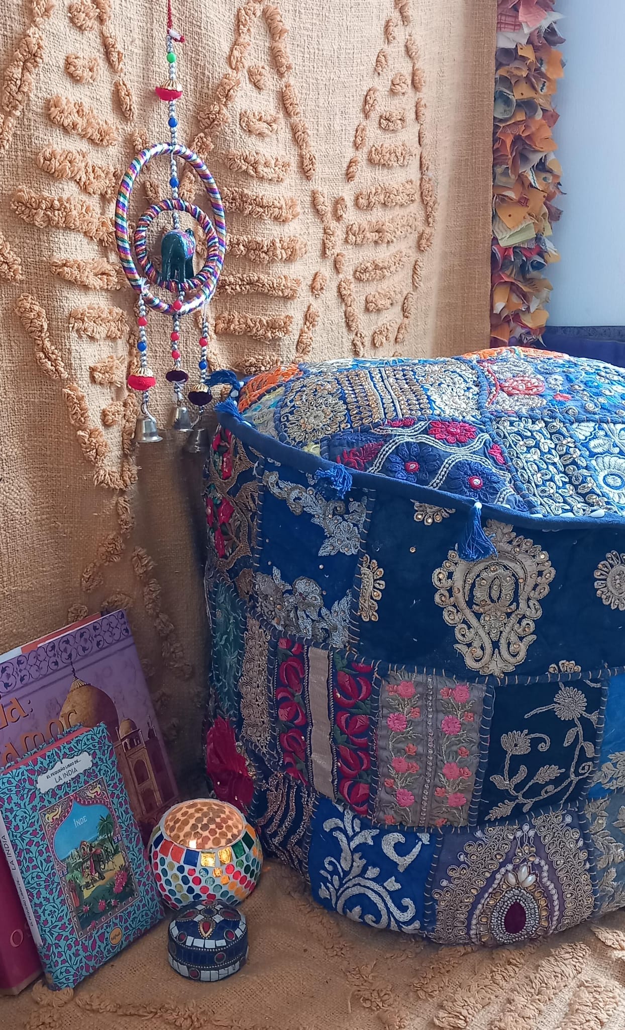 PUFF DECORATIVO PATCHWORK PARA TRANSFORMAR VIBRANTE CUALQUIER AMBIENTE.ENVÍO GRATIS SIN PEDIDO MÍNIMO.