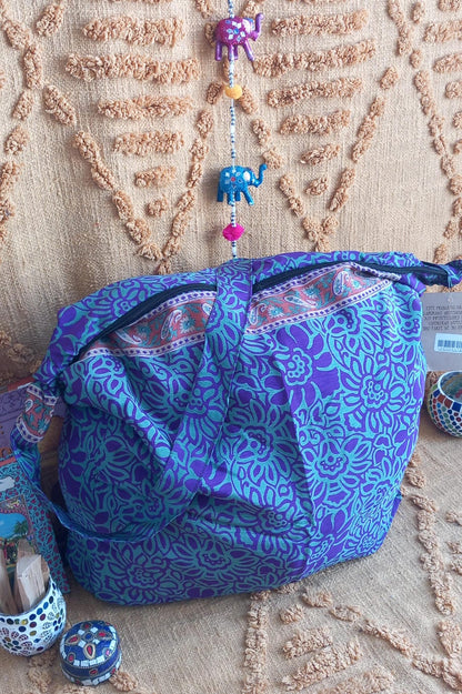 BOLSO SEDA CON CREMALLERA,AUTÉNTICA ARTESANÍA INDIA CON MÁGICOS COLORES.ENVÍO GRATIS SIN PEDIDO MÍNIMO.