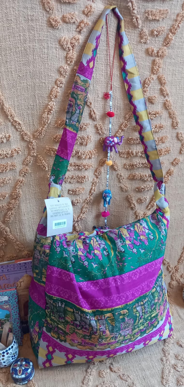 BOLSO SEDA DOBLE CARA CON CREMALLERA,AUTÉNTICA ARTESANÍA INDIA CON MÁGICOS COLORES.ENVÍO GRATIS SIN PEDIDO MÍNIMO.