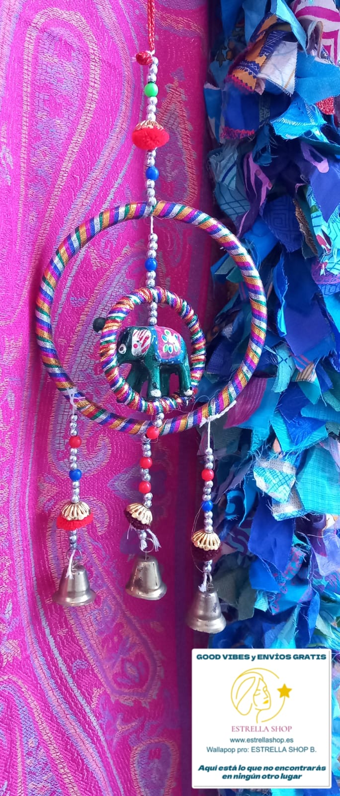 COLGADOR ENCANTADOR QUE COMBINA TRADICIÓN Y TERNURA ARTESANALMENTE ELABORADO EN INDIA.ENVÍO GRATIS SIN PEDIDO MÍNIMO.