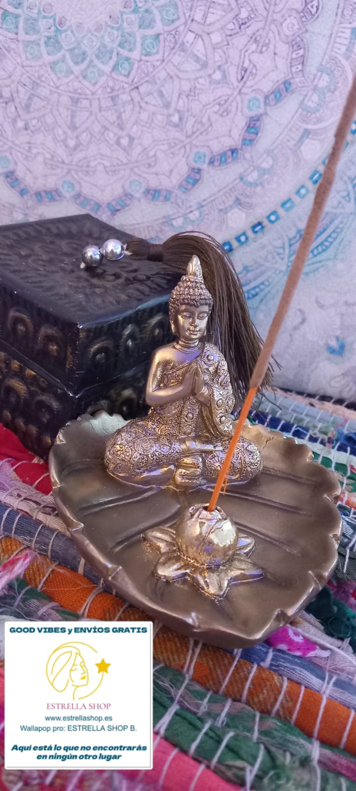Un incensario con Buda que transmite serenidad, tradición y espiritualidad en su forma más pura.Envío Gratis sin pedido mínimo.