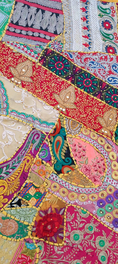 GRAN TAPIZ PATCHWORK DE 150X100CM TAMBIÉN COMO CAMINO,JOYA TEXTIL.ENVÍO GRATIS SIN MÍNIMOS.