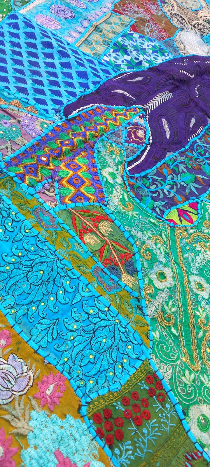TAPIZ 150X100CM AUTÉNTICA JOYA TEXTIL QUE HABLA POR SÍ MISMA. ENVÍO GRATIS SIN PEDIDO MÍNIMO.