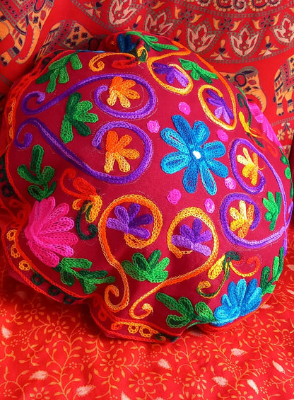 FUNDA DE COJÍN Y/O ZAFU REDONDO 35CM CON CREMALERA TRASERA Y BORDADA DE COLORES SOBRE SAREE INDIA.ENVÍO GRATIS SIN PEDIDO MÍNIMO.