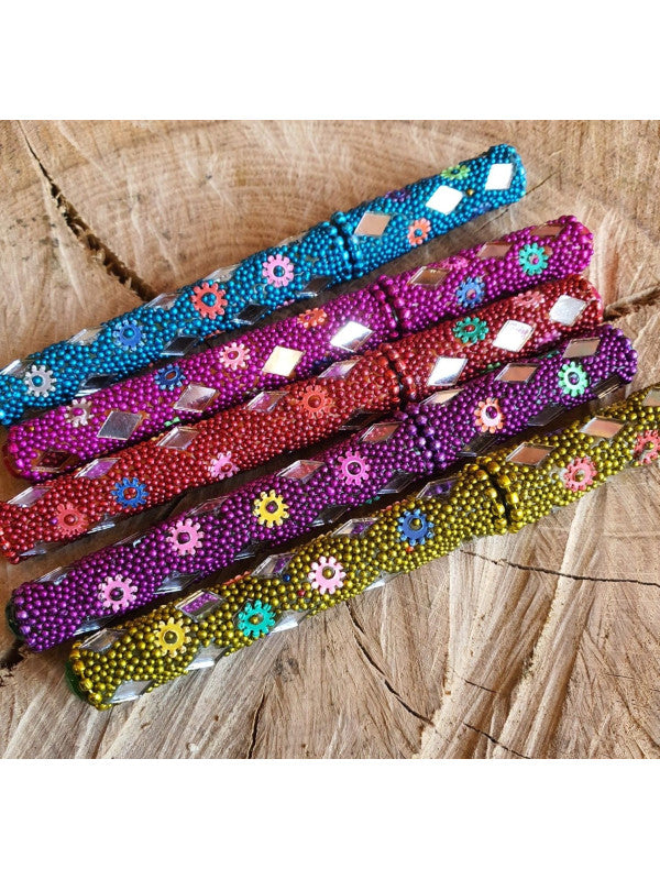 Pack de 10 bolígrafos con piezas hechas a mano,13.99€,envío gratis e inmediato.