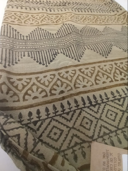 Pañuelo pasmina block print BLP001 modelo masala,100%algodón y 100%artesanal,envío gratis sin pedido mínimo.