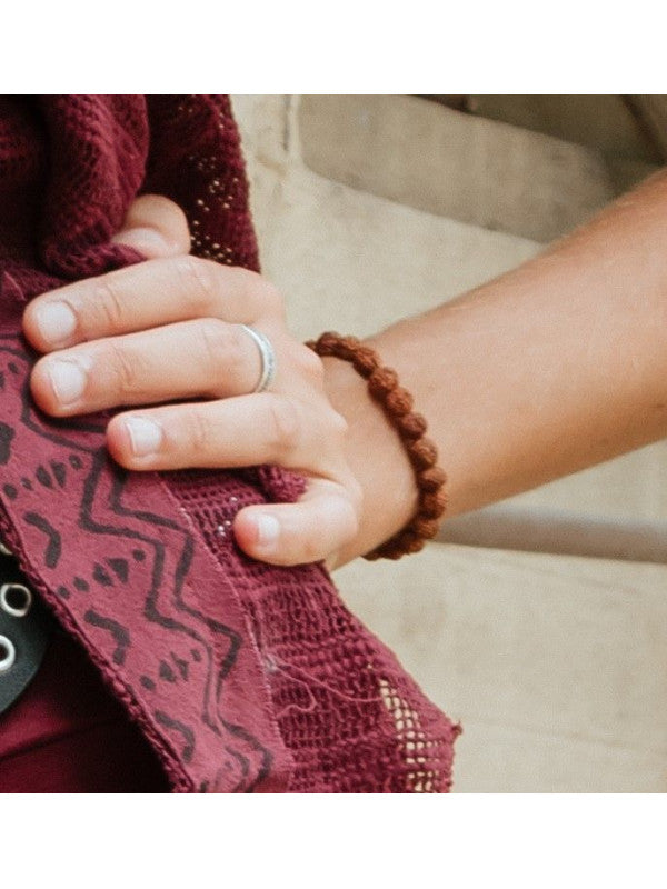 PULSERA MALA RUDRAKSHA PIENZA CON ALMA Y PROPÓSITO,HECHA ARTESANALMENTE.ENVÍO GRATIS SIN PEDIDO MÍNIMO.