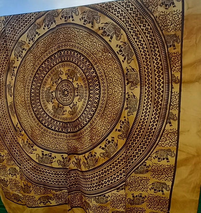 COLCHA MULTIFUNCIÓN O CUBRE MODELO LUZ MANDALA ELEFANTE 100%ALGODÓN 210X240CM.ENVÍO GRATIS SIN PEDIDO MÍNIMO.