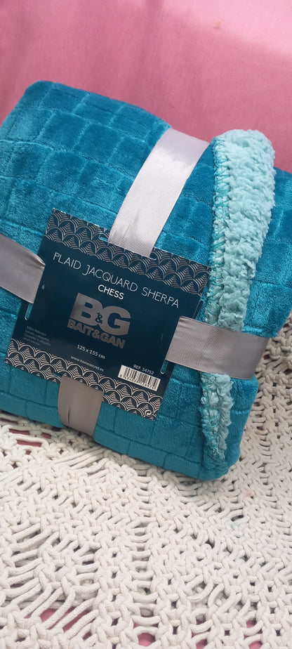 MANTA PLAID SHERPA BORREGUITO EFECTO ACOLCHADA TERCIOPELO Y SHERPA.ENVÍO GRATIS SIN PEDIDO MÍNIMO.