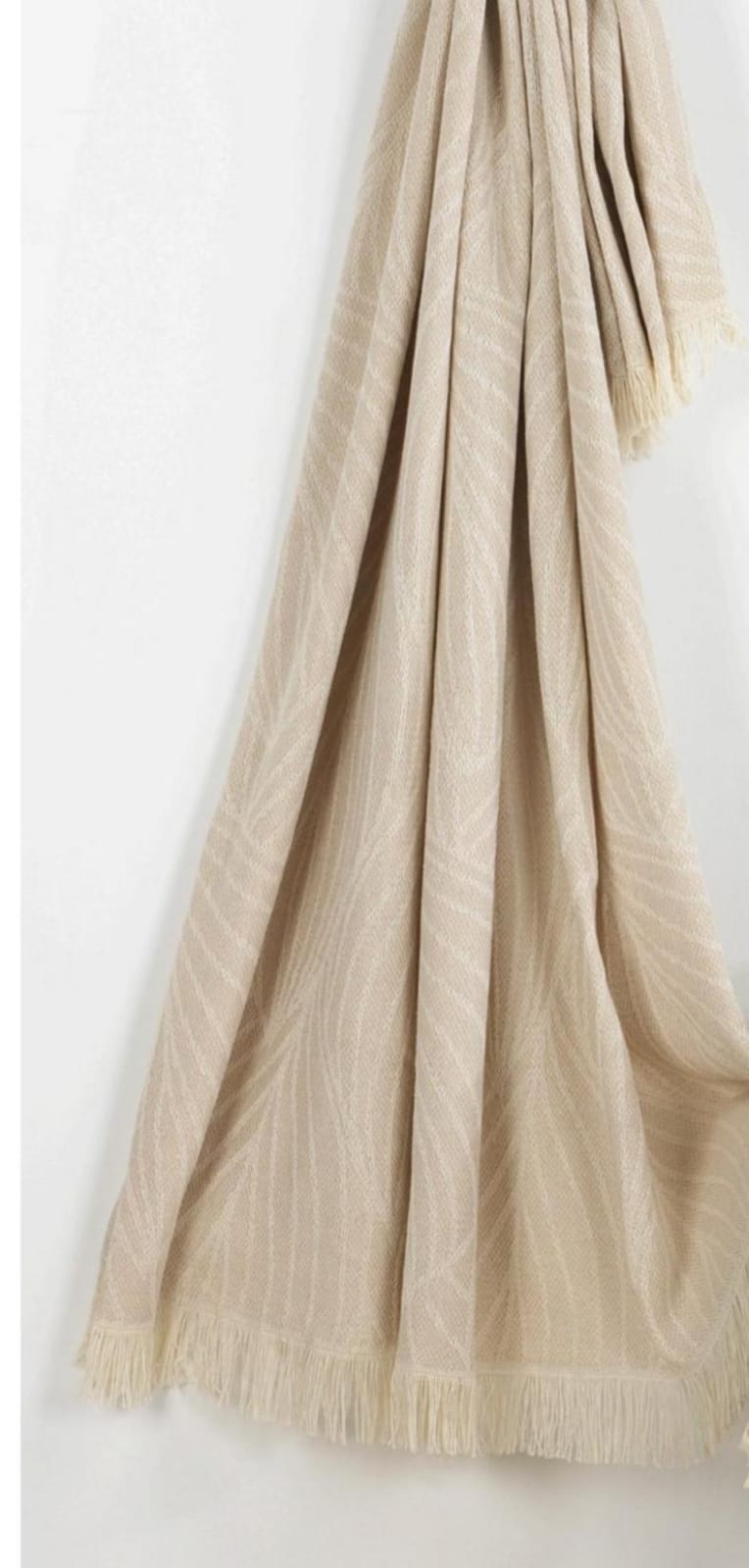 JARAPA COLCHA MULTIUSOS DE ALGODÓN CON FLECOS

180X260CM

 COLOR LINO.MOD.INÉS.

COMPOSICIÓN:

70%ALGODÓN Y 30% POLIÉSTER

ENVÍO GRATIS.