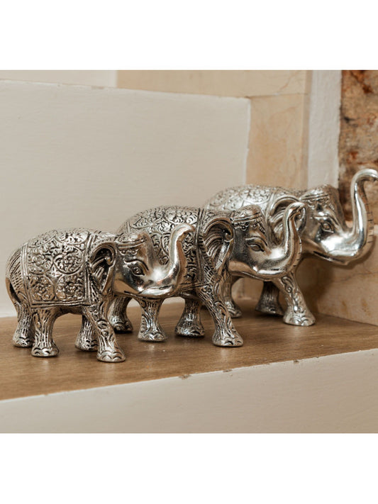 SET DE ELEFANTES EN METAL TALLADOS A MANO.10CM.ELEMENTO DECORATIVO CON INTENCIÓN Y CON ALMA.ENVÍO GRATIS.